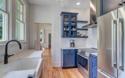 Three Things That Make This Narrow Kitchen Reno Worth It